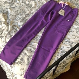 Figs YOLA XSP in ultra violet